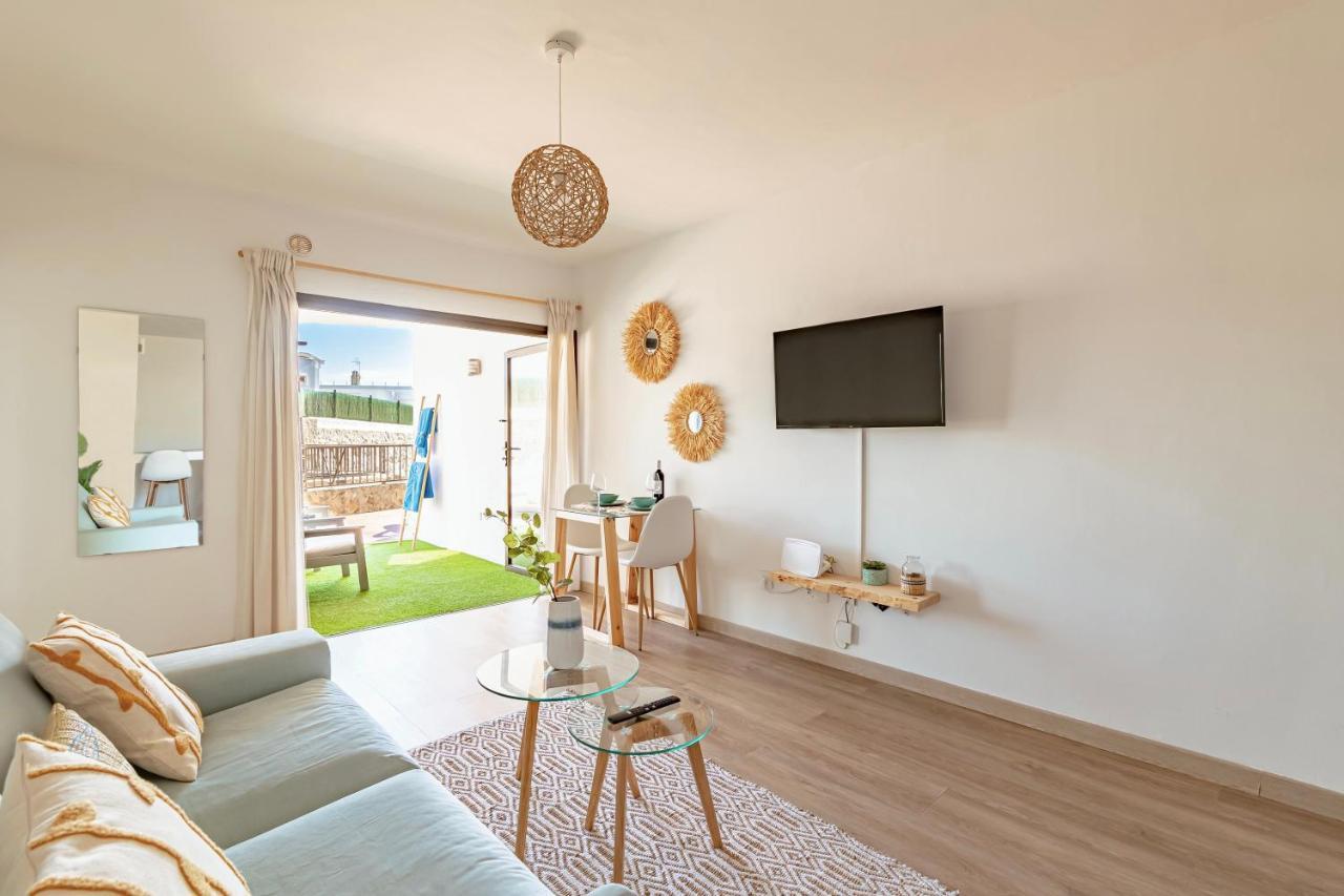 Beach House Playa Del Ingles ซานบาร์โตโลเม ภายนอก รูปภาพ